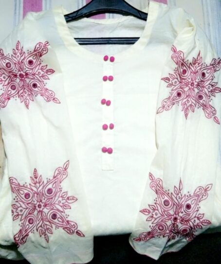 Handmade embroidered white kurti by Mubashra Wardrobe
